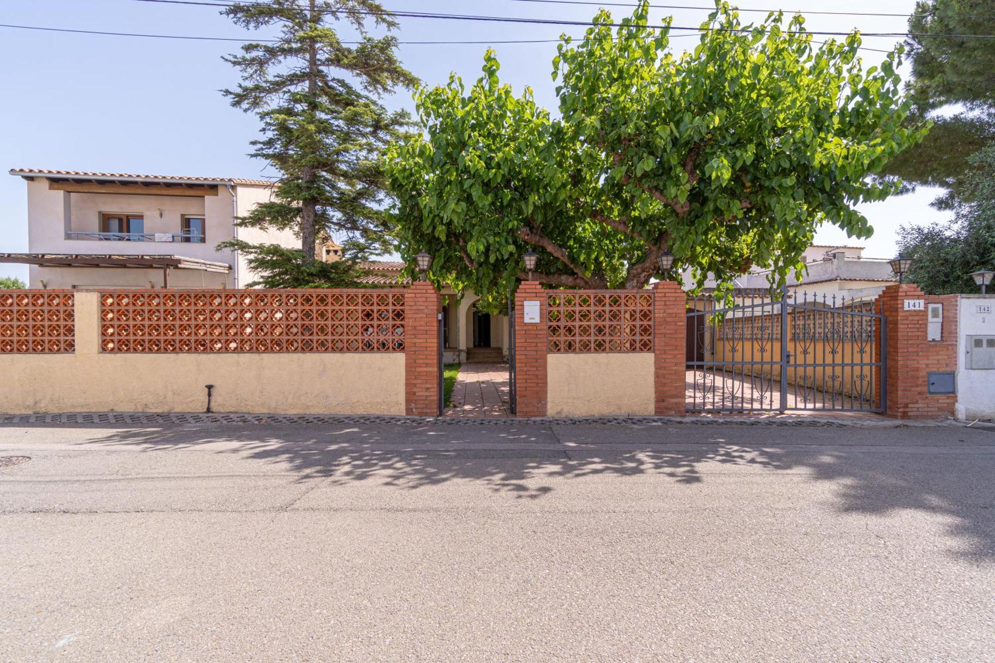 Apart-Rent Casa Con Jardin Pani 0081 Емпуриабрава Екстериор снимка