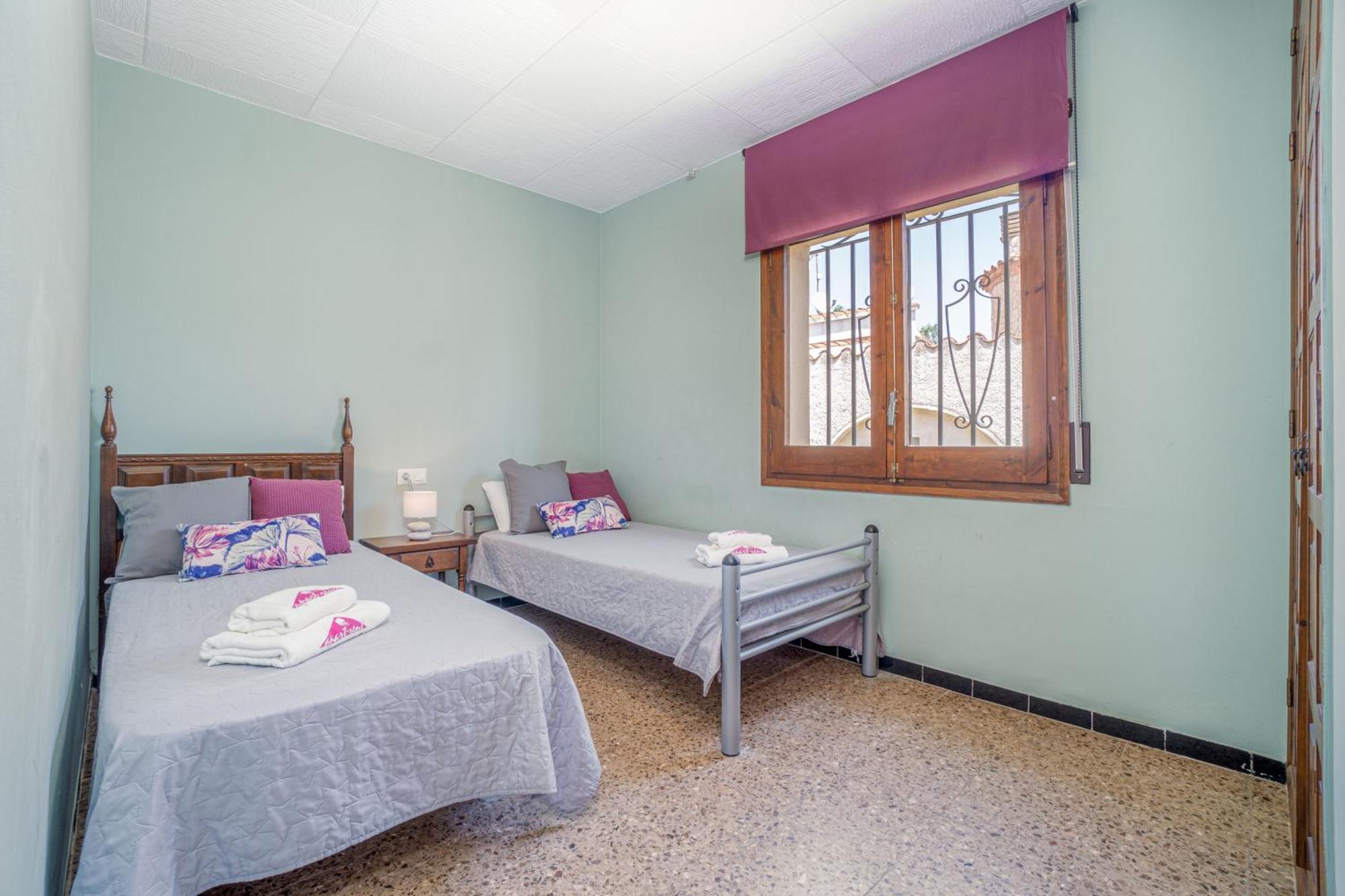 Apart-Rent Casa Con Jardin Pani 0081 Емпуриабрава Екстериор снимка